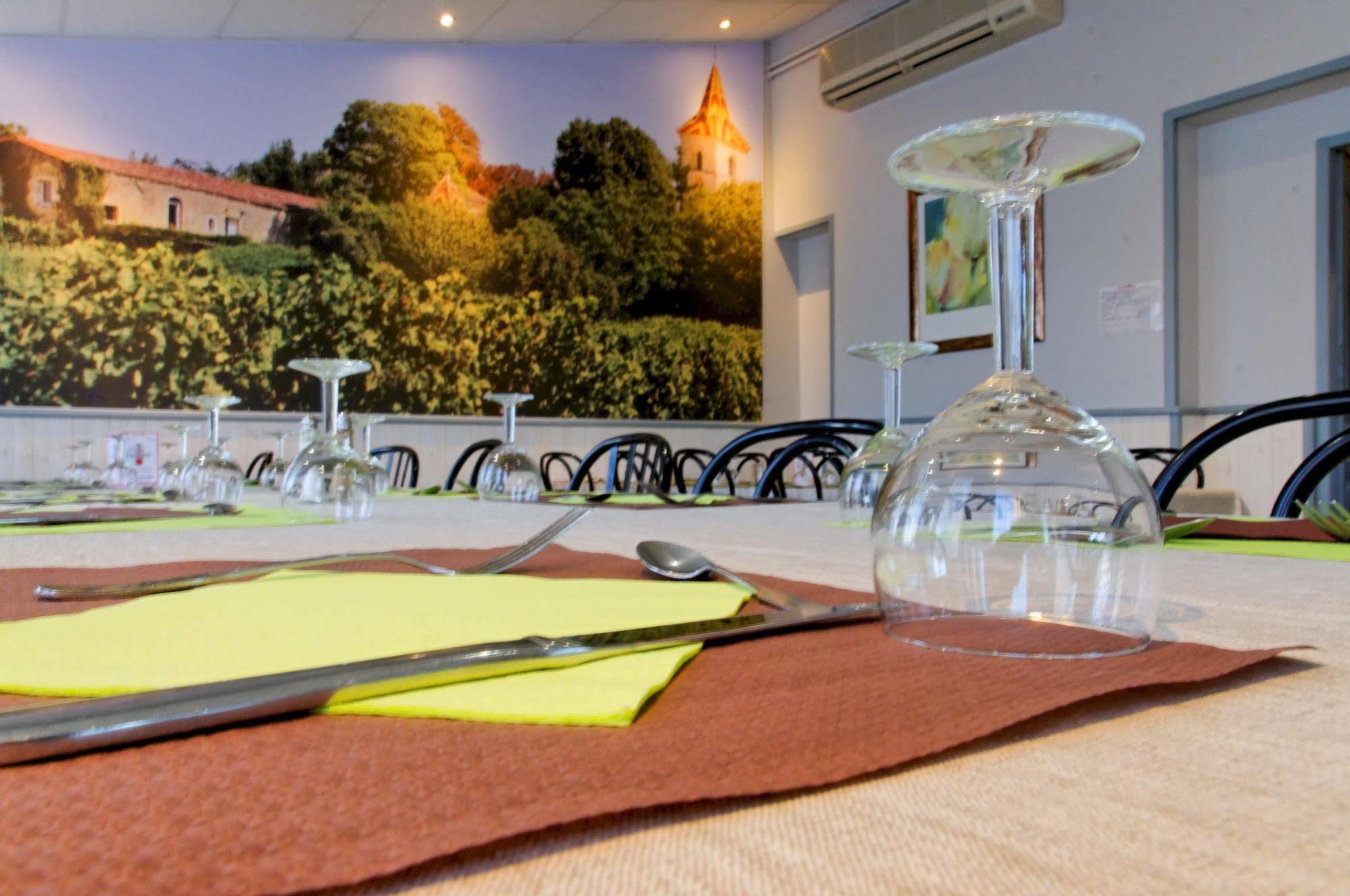 Logis Hotel L'Oliveraie Коньяк Экстерьер фото